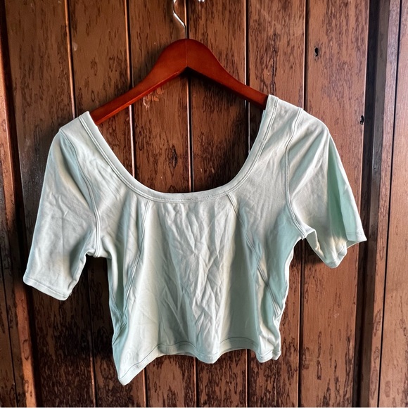 Lululemon Ribbed Held Tight Short Sleeve Shirt - Picture 2 of 4